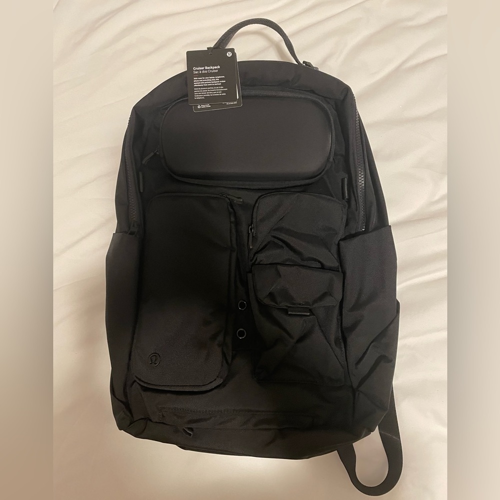 Lululemon cruiser backpack 22L